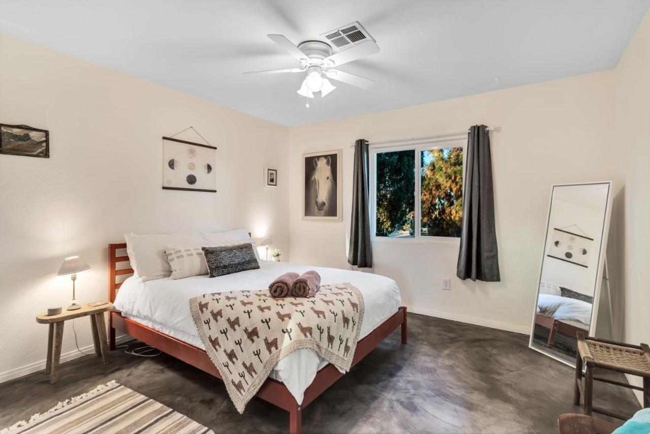 Dez-Art Retreat Villa Yucca Valley Ngoại thất bức ảnh